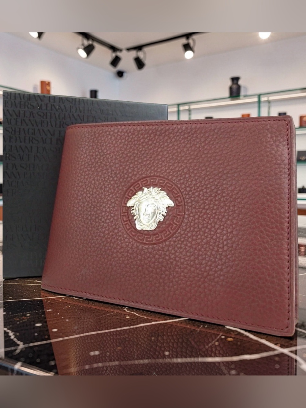Gianni Versace Vintage Medusa Head Leather Bifold Wallet ♥️
